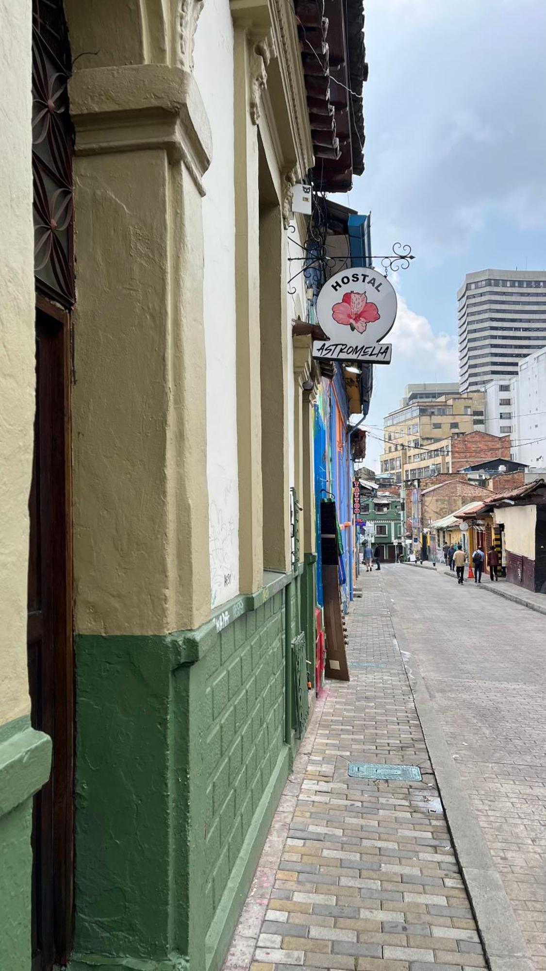 Hostal Casa Astromelia Bogotá Exterior foto